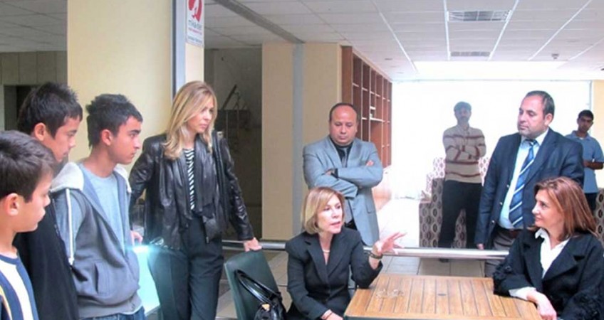 2010_11_25_adanaacilis_0